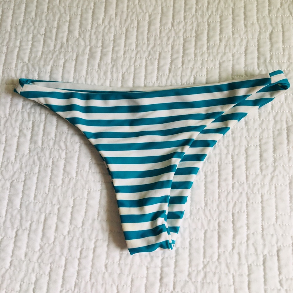 Mikoh swimwear bottoms size medium